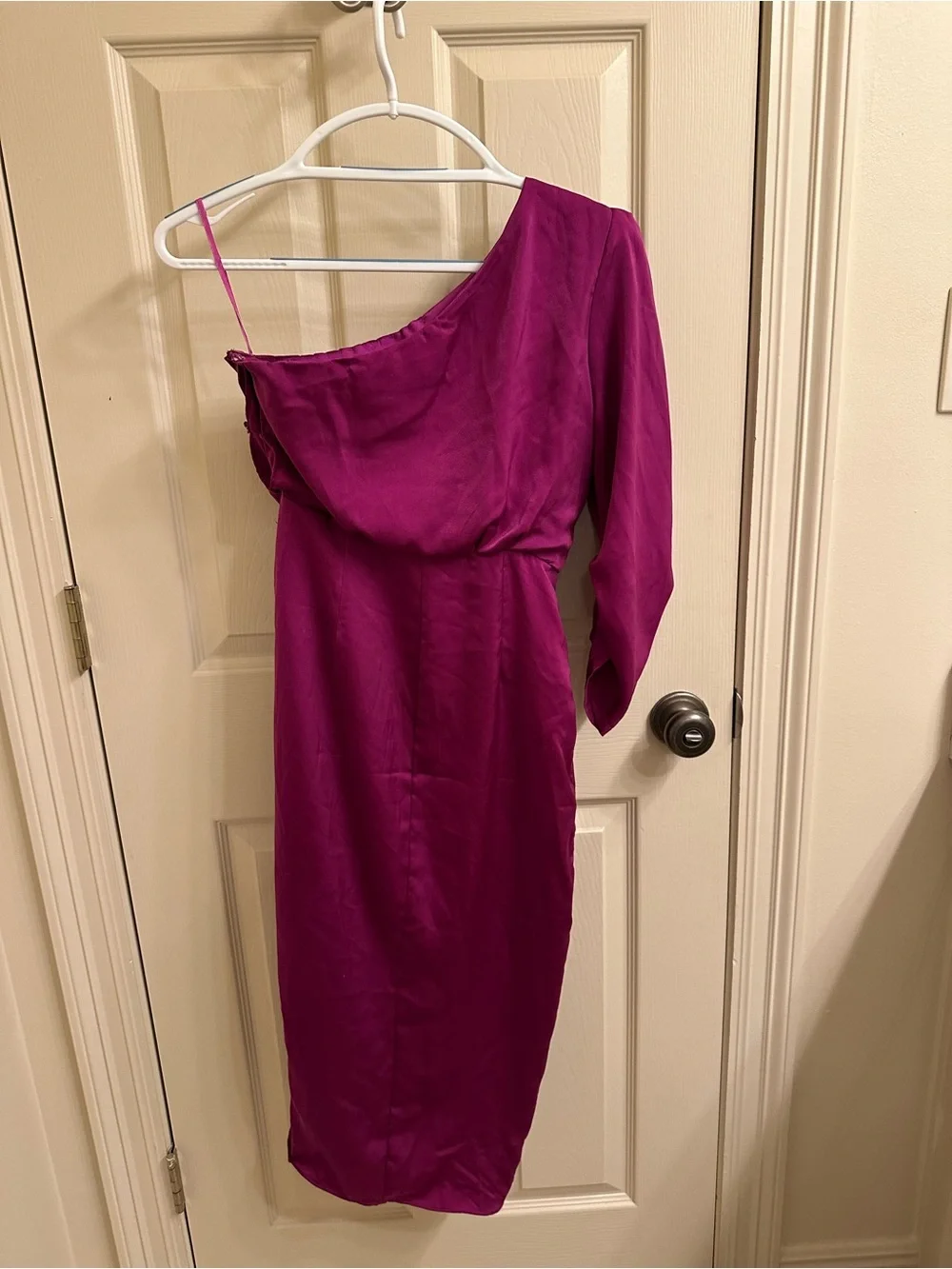 DO+BE One-Shoulder Fuchsia Cocktail Dress